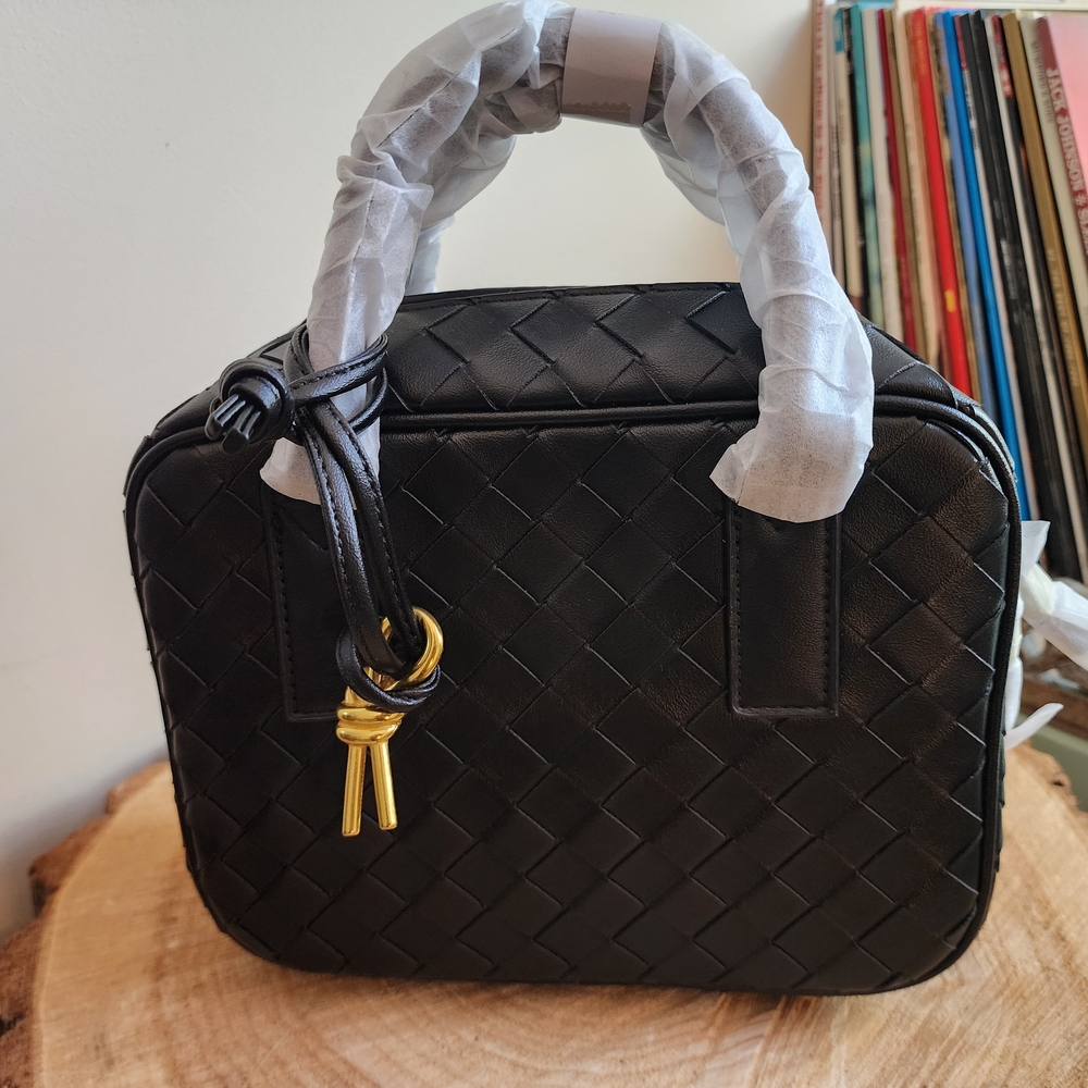 Elegant Black Woven Handbag